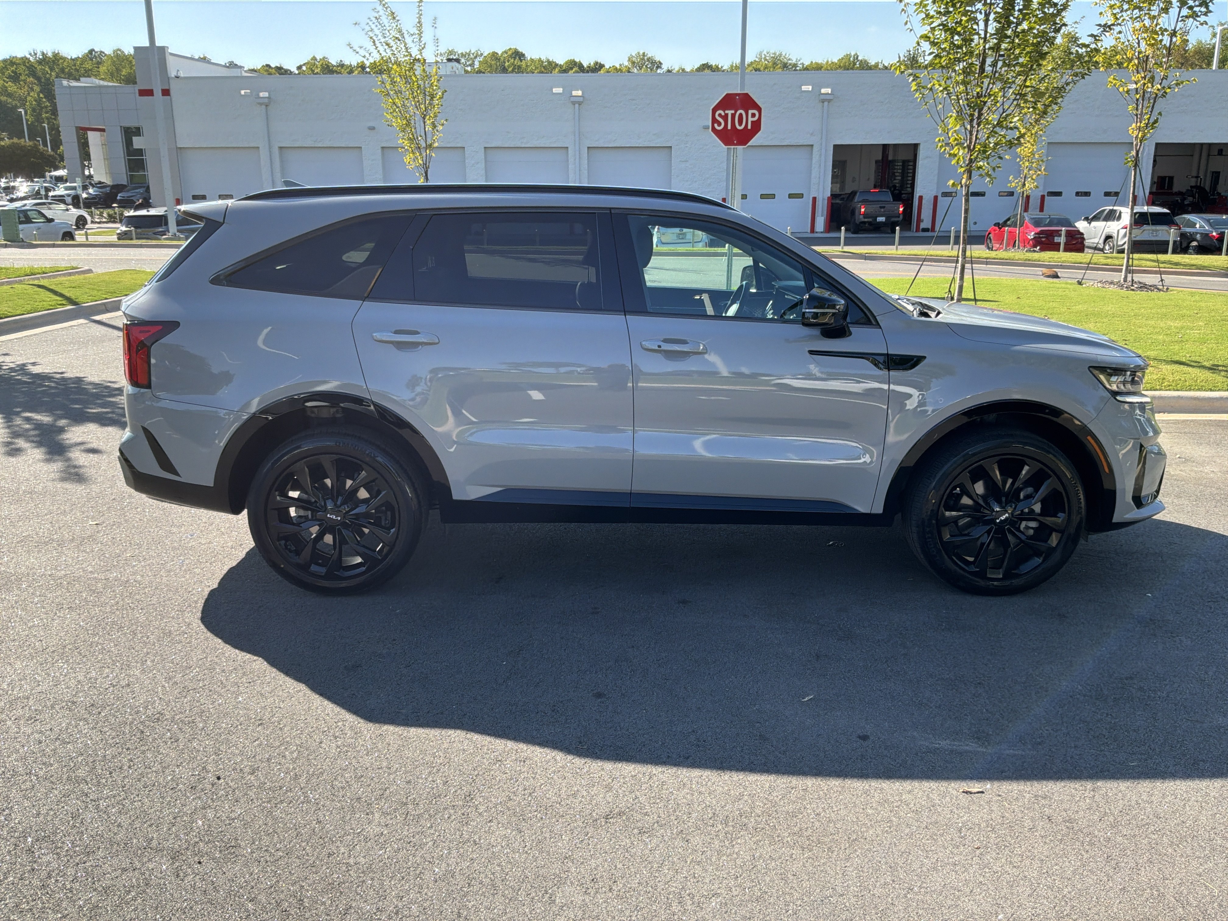 Used 2022 Kia Sorento SX AWD/4WD image 12