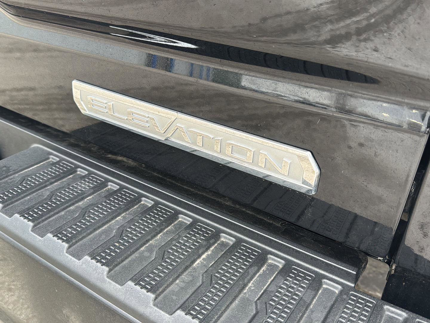 Used 2022 GMC Sierra 1500 Elevation image 6