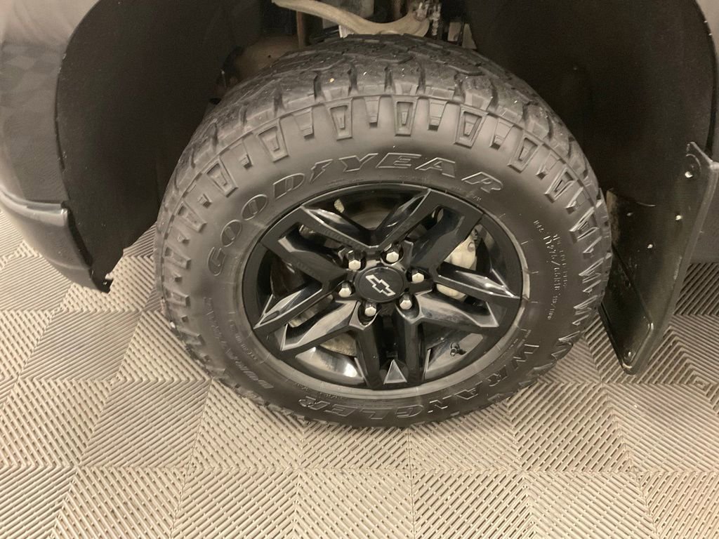 Used 2021 Chevrolet Silverado 1500 LT Trail Boss w/ Bed Protection Package image 14