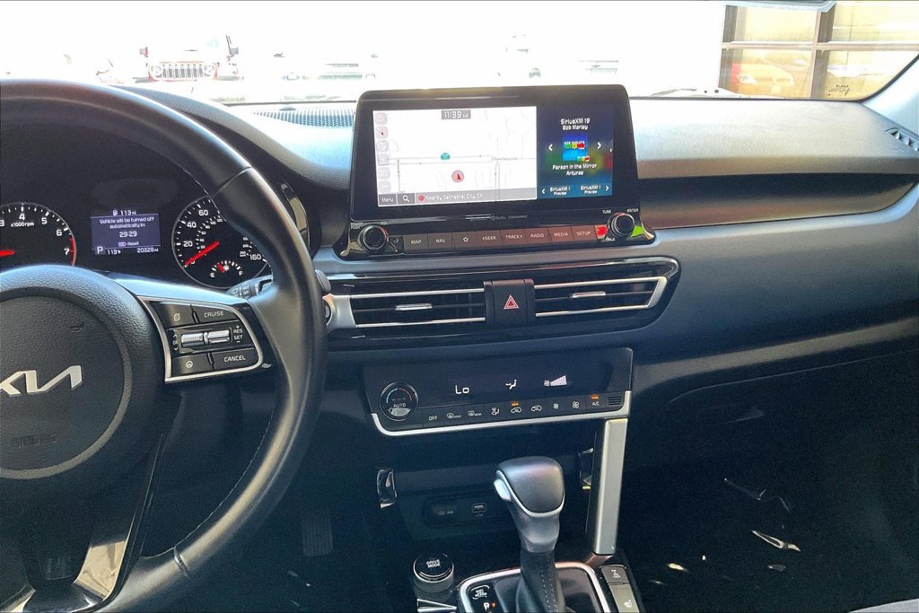 Used 2023 Kia Seltos Nightfall Edition AWD/4WD image 5