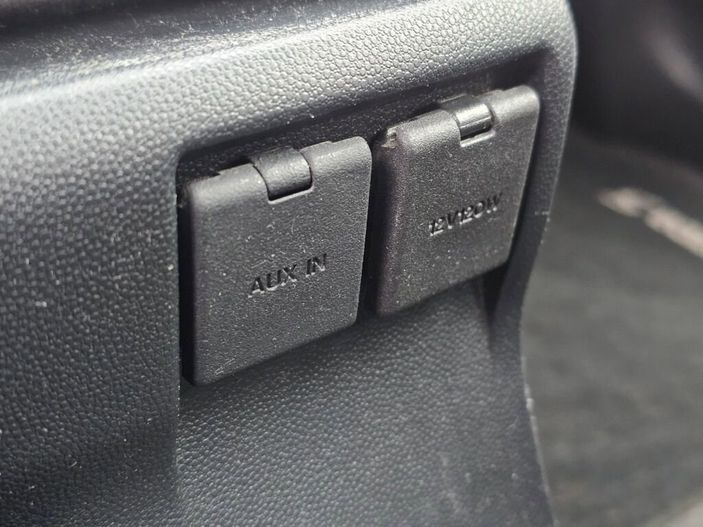 Used 2010 MAZDA MAZDA5 Grand Touring image 37