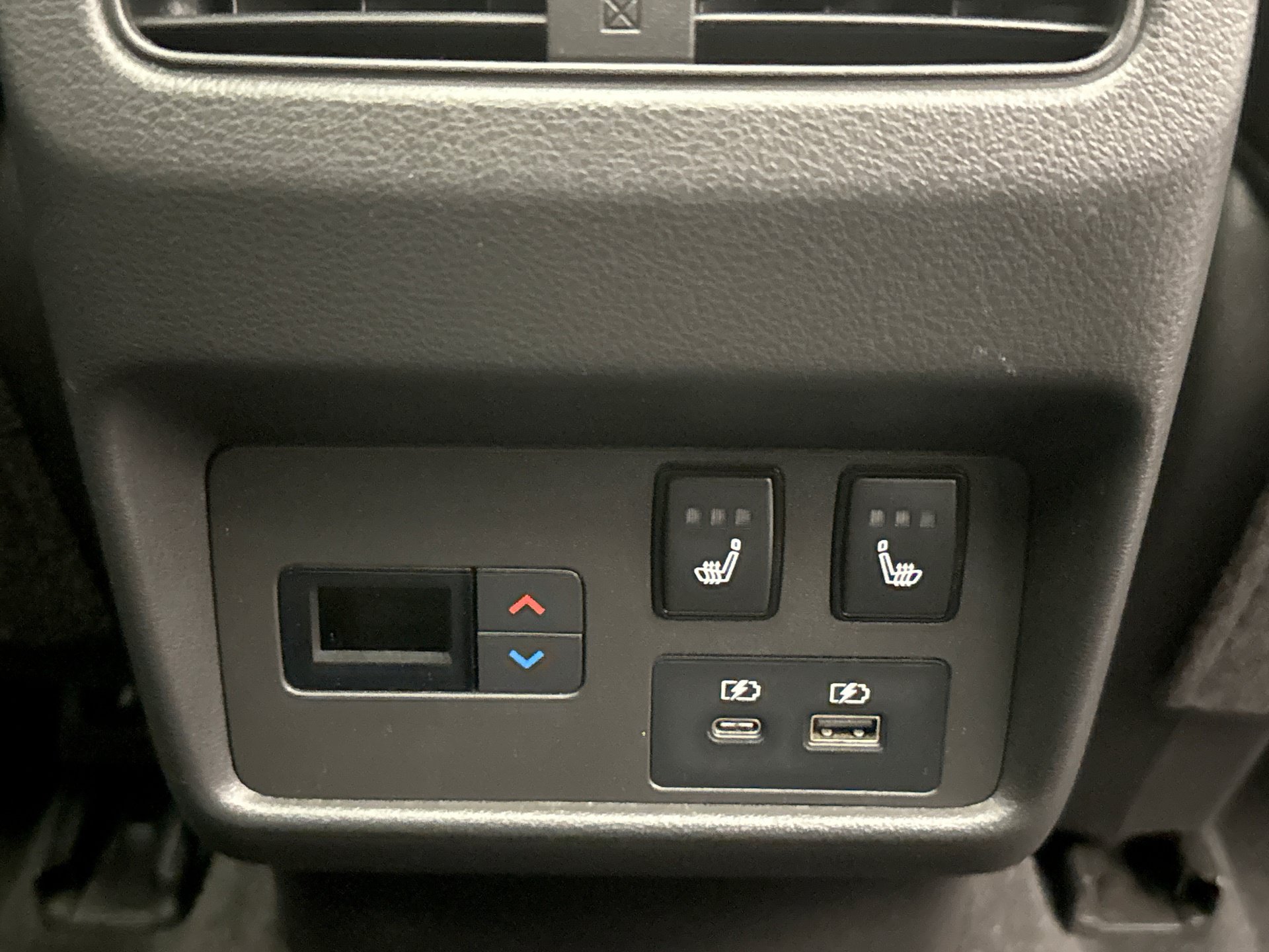 Used 2023 Nissan Rogue Platinum w/ Platinum Premium Package AWD/4WD image 22