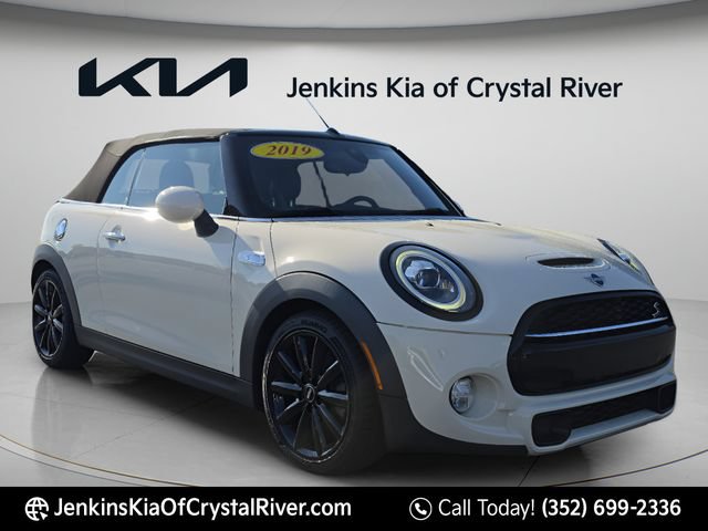 Used 2019 MINI Cooper S w/ Premium Package FWD image 1