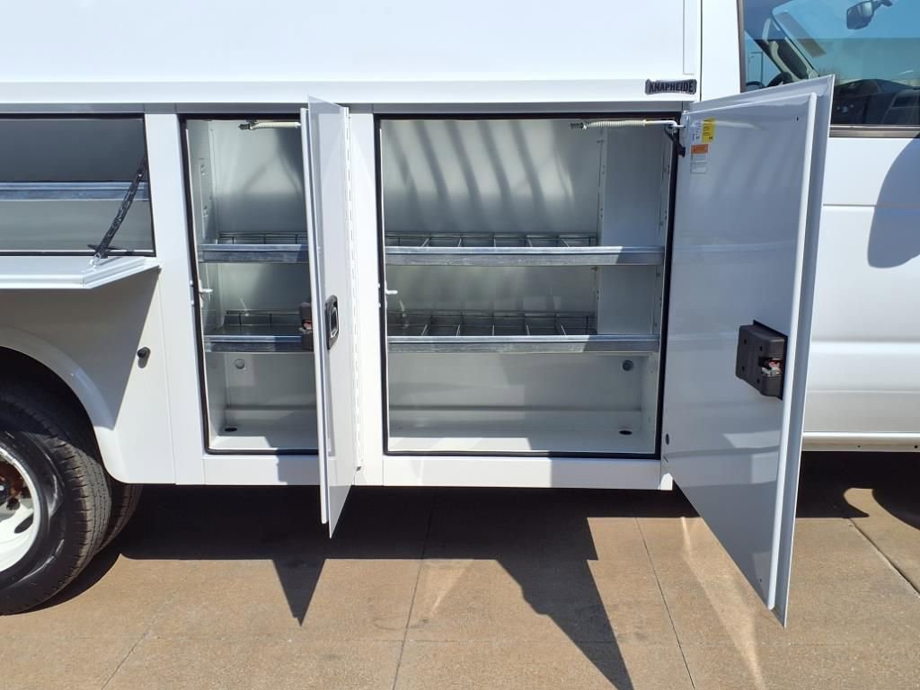 New 2025 Ford E-350 and Econoline 350 Super Duty w/ Power Equipment Group image 3