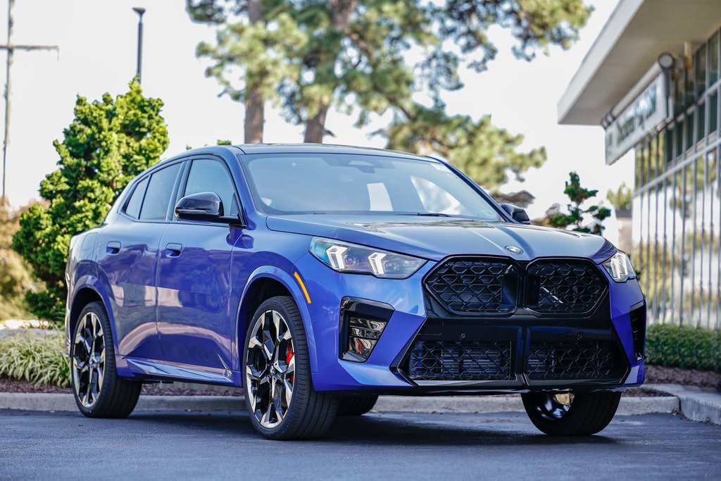 New 2026 BMW X2 xDrive28i w/ Technology Package