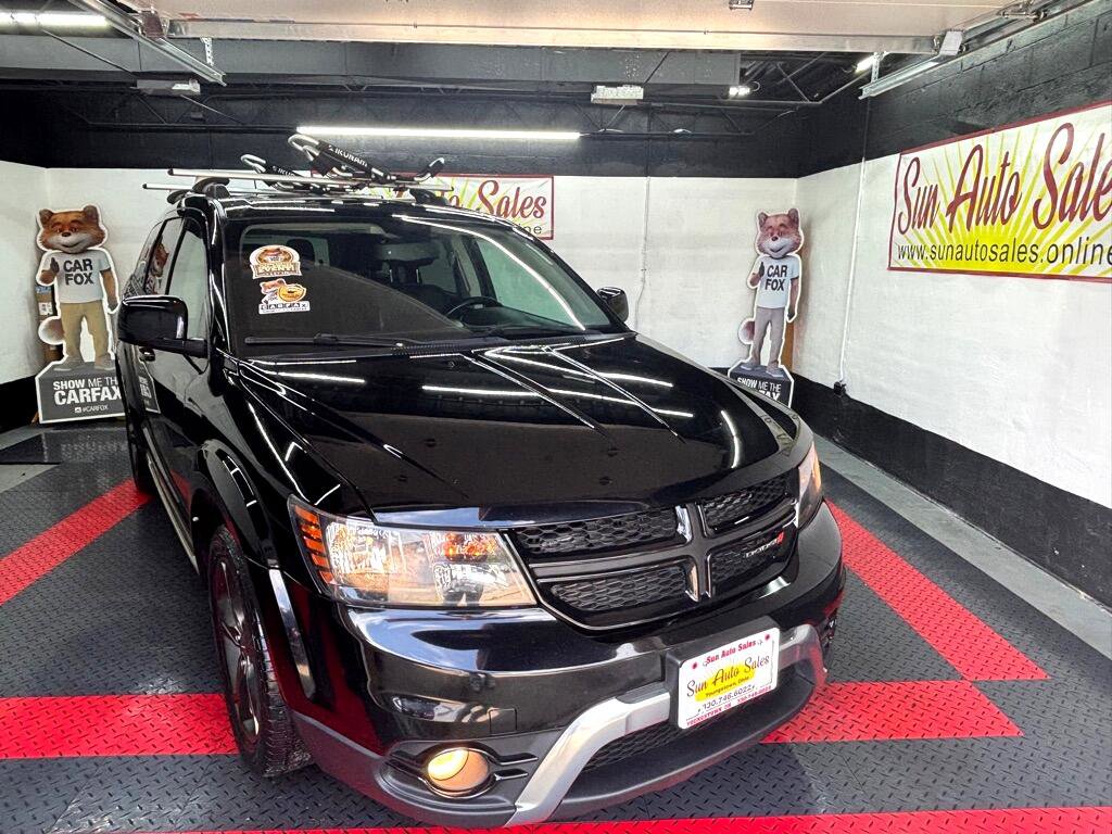 Used 2015 Dodge Journey Crossroad w/ Flexible Seating Group