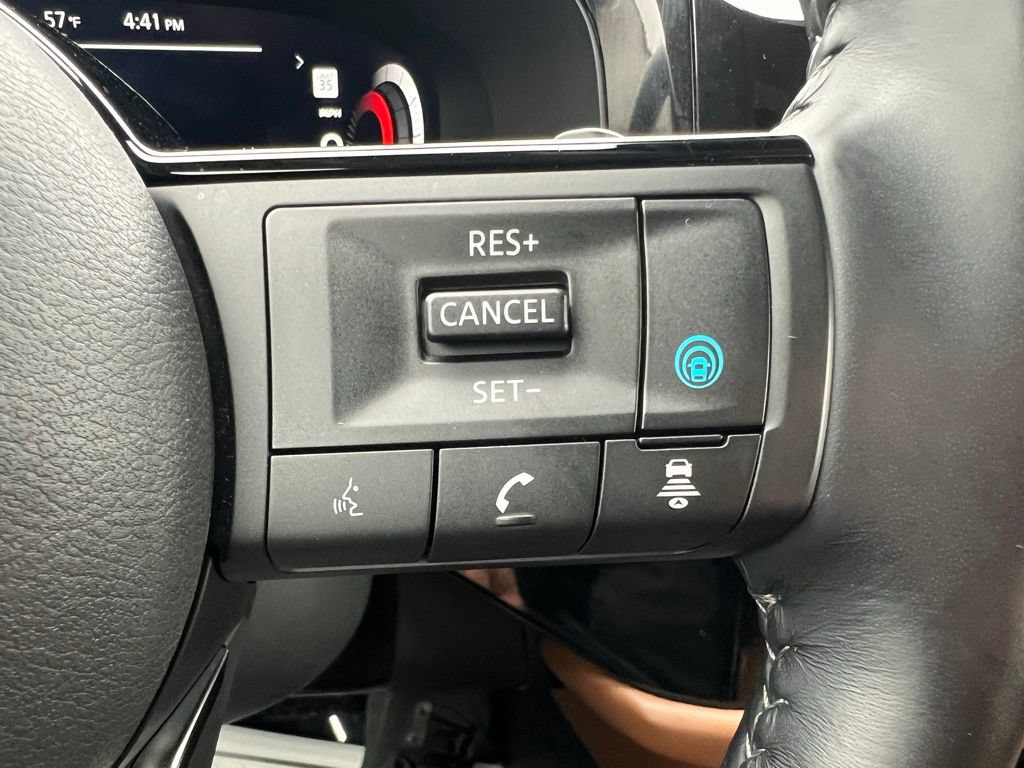 Certified 2023 Nissan Pathfinder Platinum AWD/4WD image 34