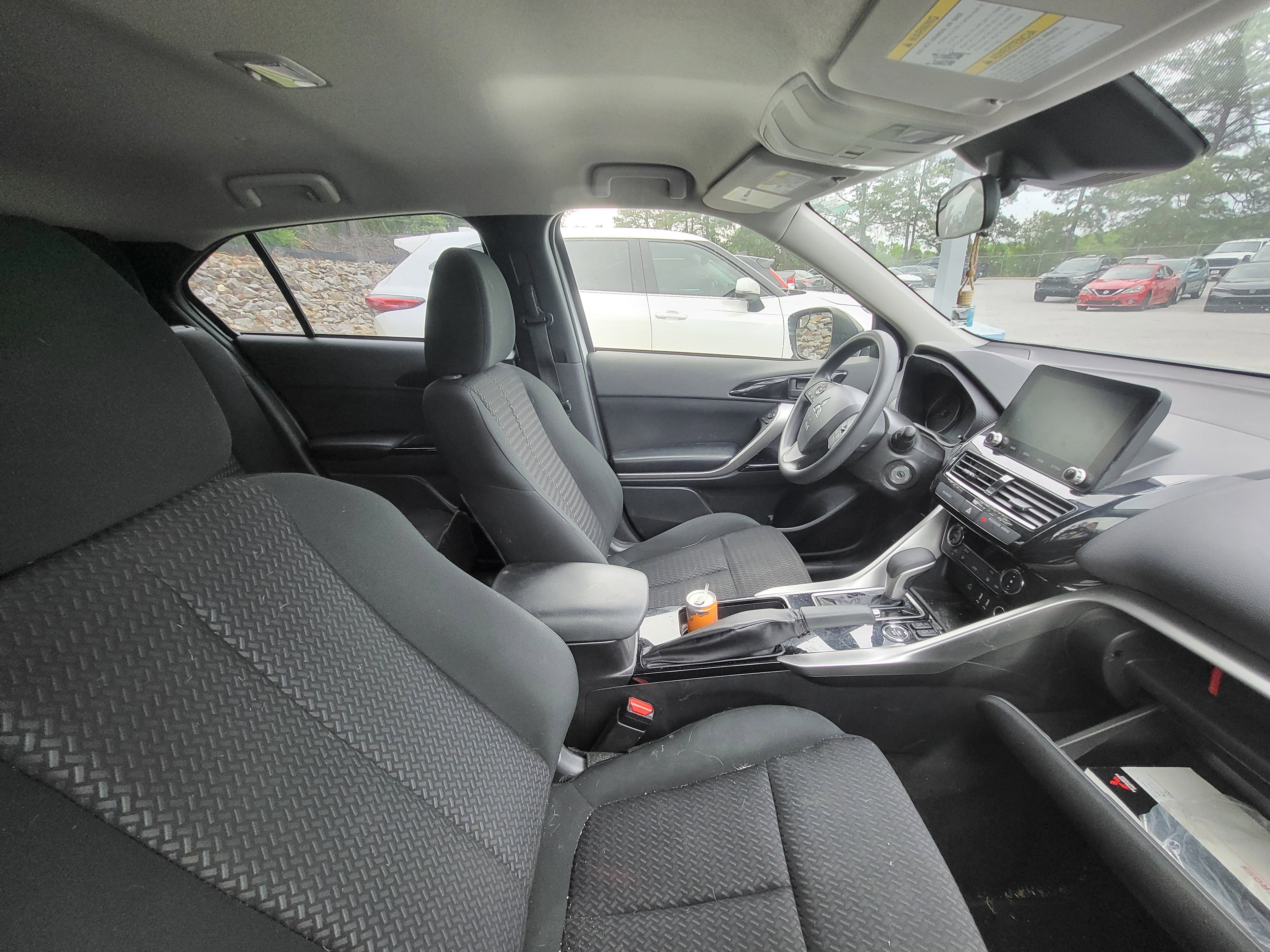 Used 2023 Mitsubishi Eclipse Cross LE AWD/4WD image 8