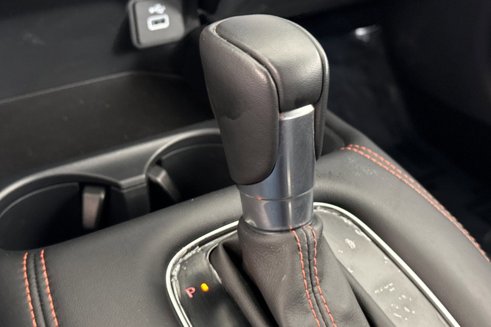 Certified 2025 Honda HR-V Sport image 16