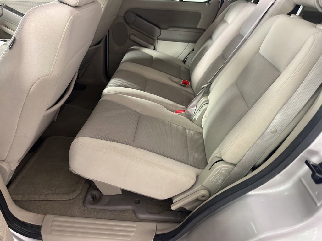 Used 2006 Ford Explorer XLT AWD/4WD image 14