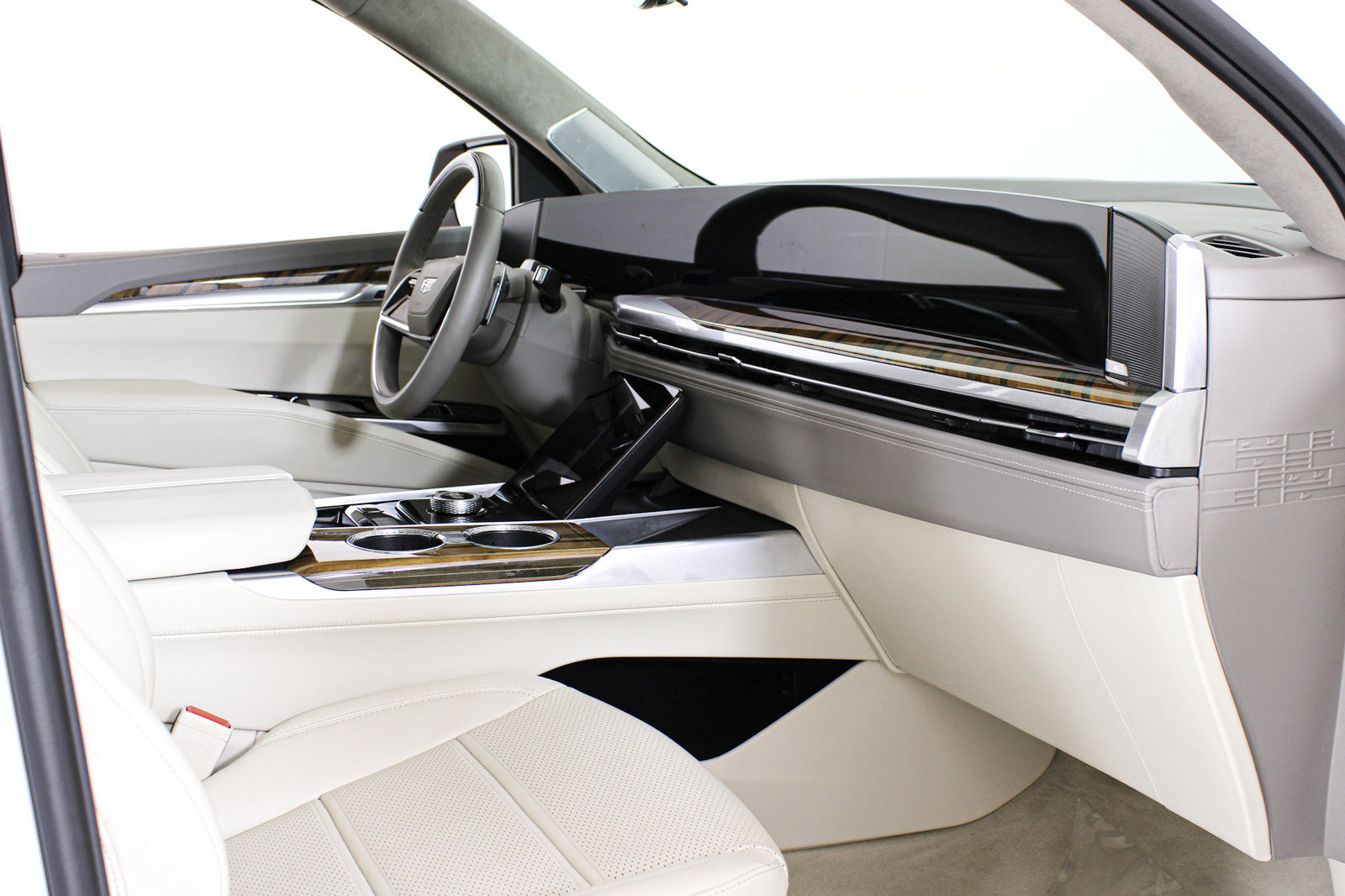 Used 2025 Cadillac Escalade ESV Sport Platinum RWD image 23