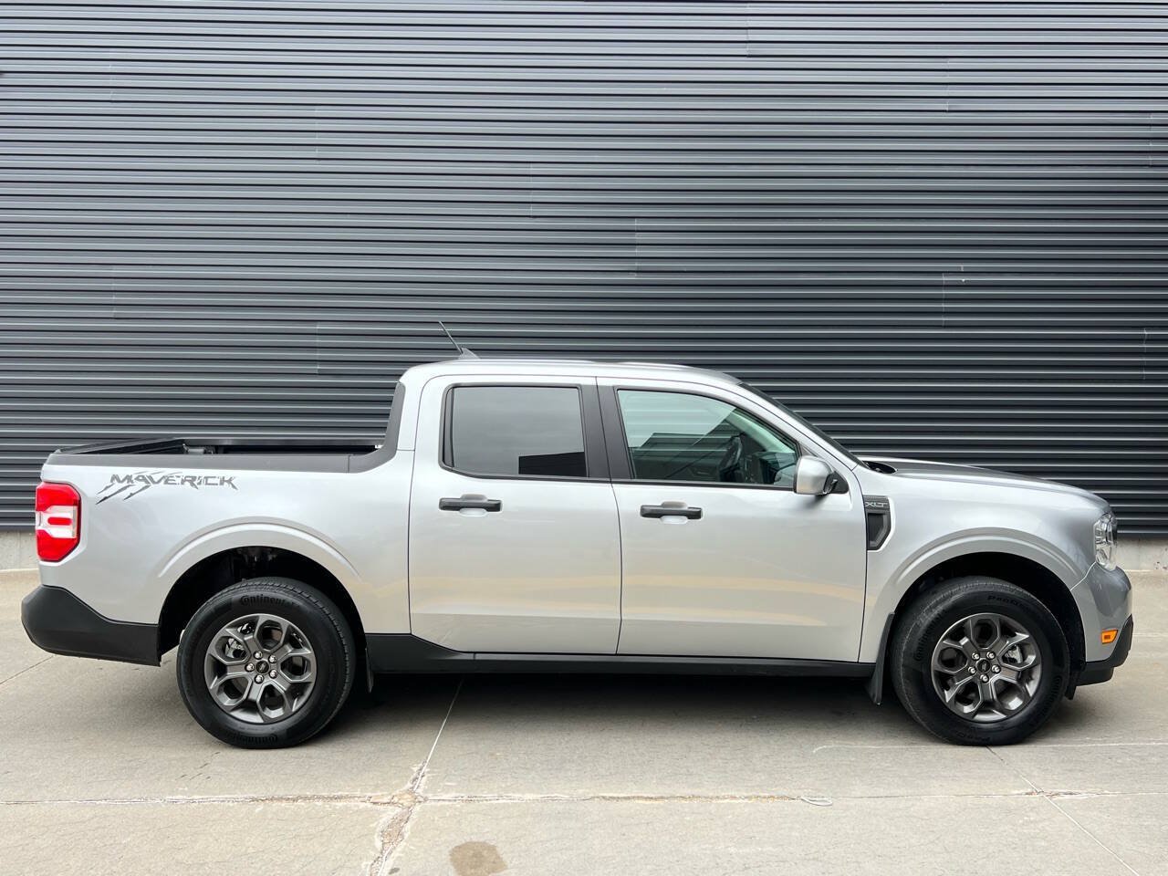 Used 2023 Ford Maverick XLT w/ Equipment Group 300A Standard AWD/4WD image 10