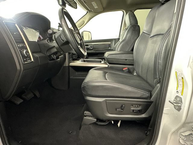 Certified 2018 RAM 2500 Laramie w/ Sport Appearance Group AWD/4WD image 21