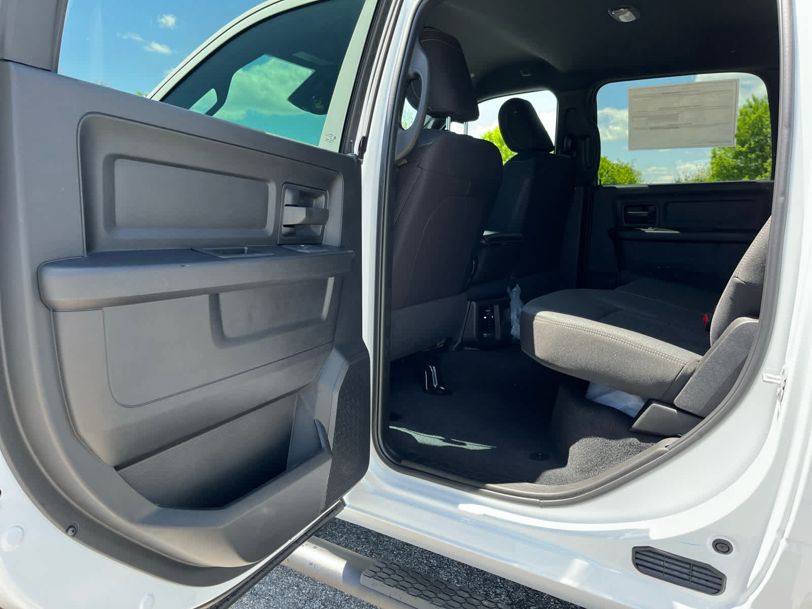 New 2026 RAM 3500 Tradesman AWD/4WD image 21