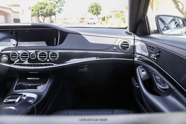 Used 2015 Mercedes-Benz S 550 Sedan image 29