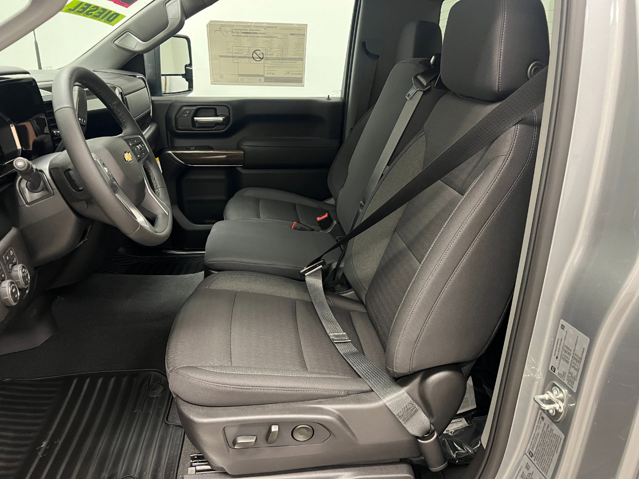 New 2026 Chevrolet Silverado 3500 LT w/ Convenience Package image 25