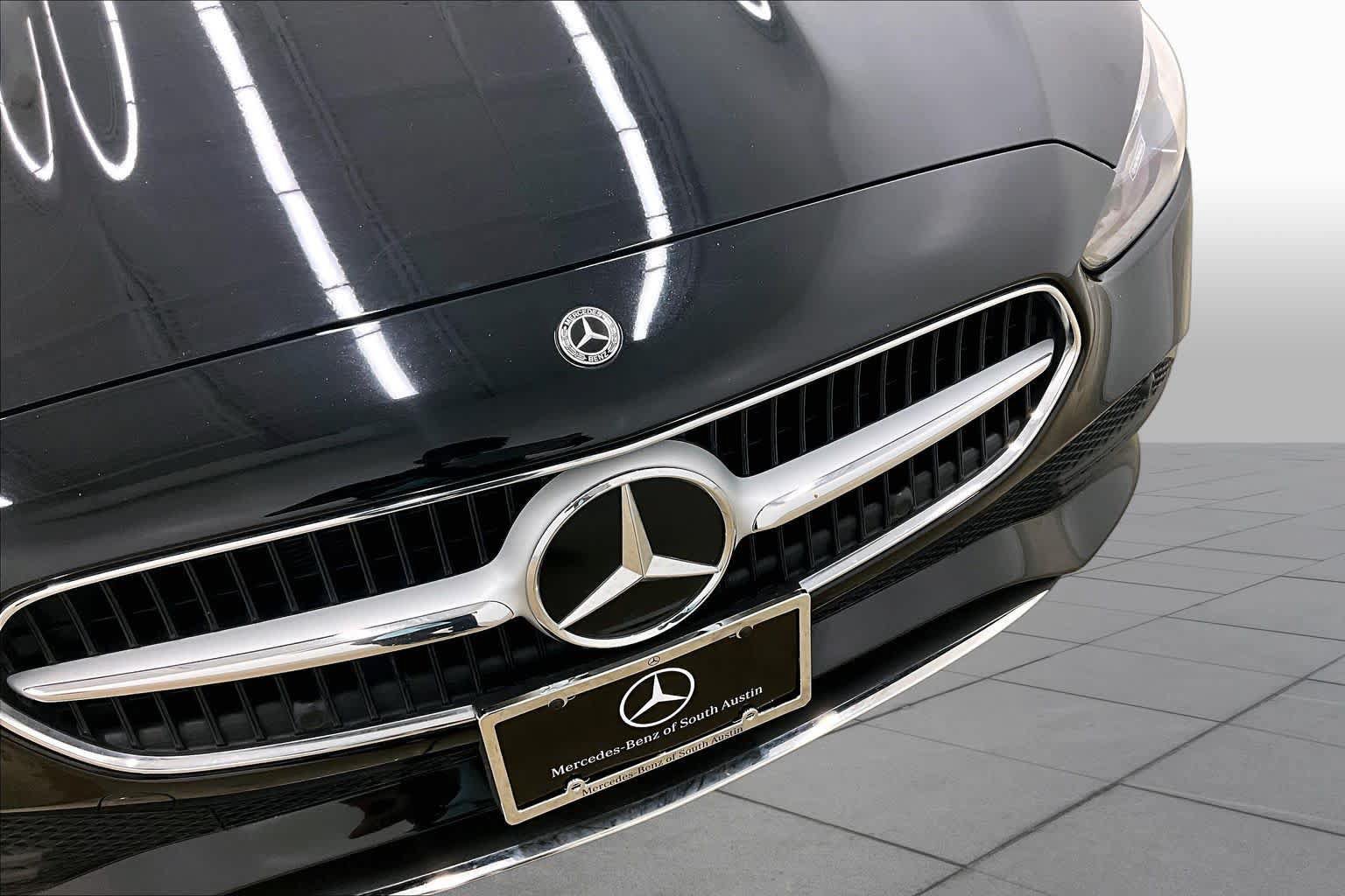 Used 2025 Mercedes-Benz C 300 Sedan image 29