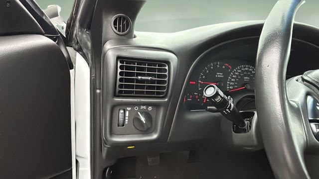 Used 2002 Chevrolet Camaro Z28 w/ SS Performance/Appearance Pkg image 22