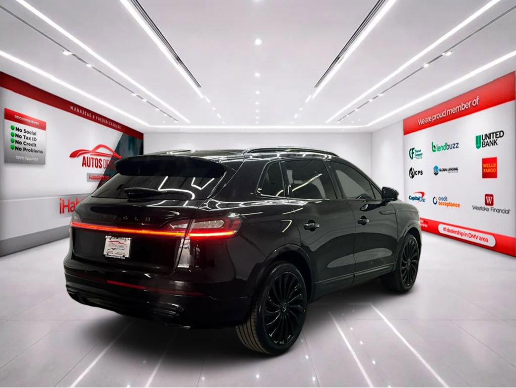 Used 2020 Lincoln Nautilus Black Label w/ Cargo Utility Package image 8