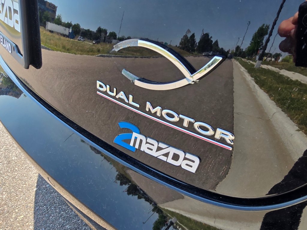 Used 2022 Tesla Model 3 Performance AWD/4WD image 10