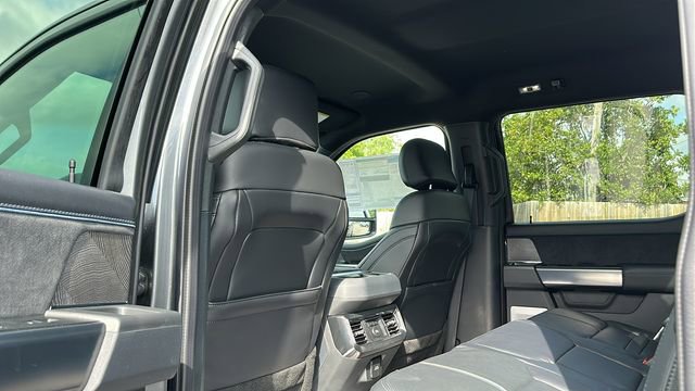 New 2025 Ford F350 Platinum w/ FX4 Off-Road Package image 10