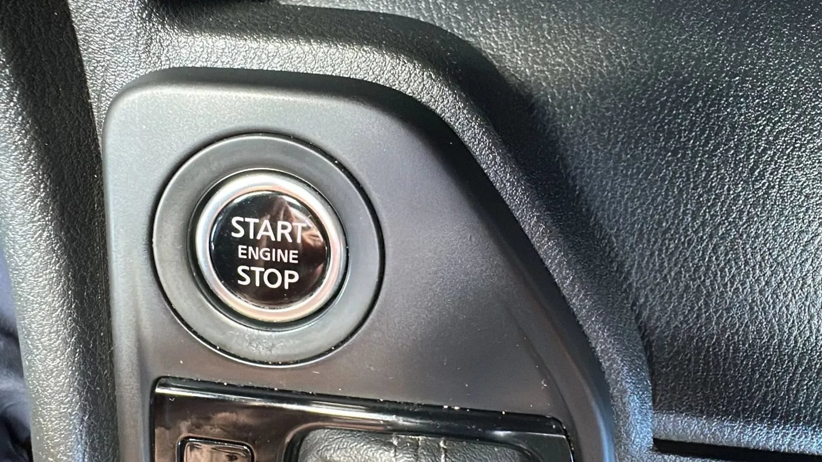 Used 2023 Nissan Sentra S FWD image 24