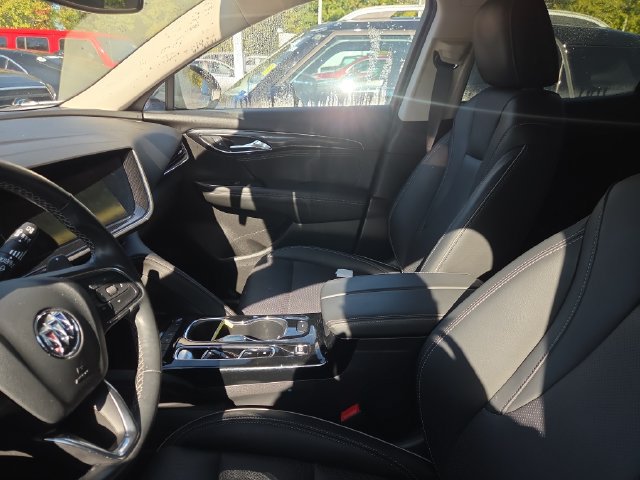 Used 2023 Buick Envision Essence FWD image 9