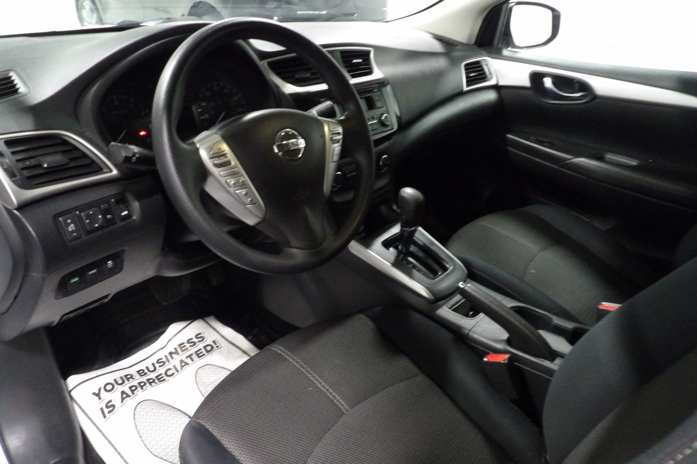 Used 2017 Nissan Sentra S image 8