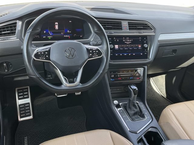 Used 2023 Volkswagen Tiguan SE R-Line FWD image 6