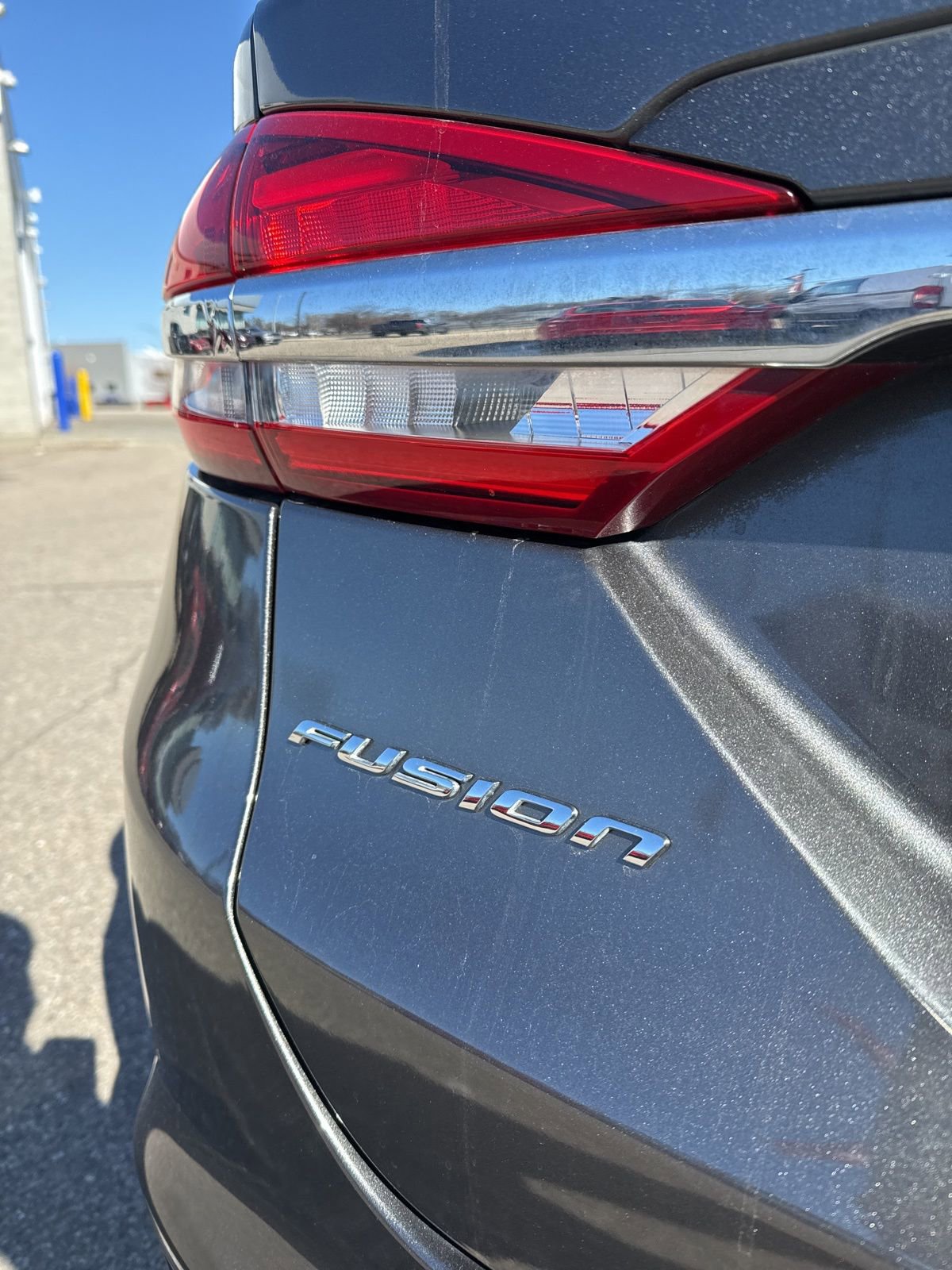 Used 2017 Ford Fusion Titanium image 5