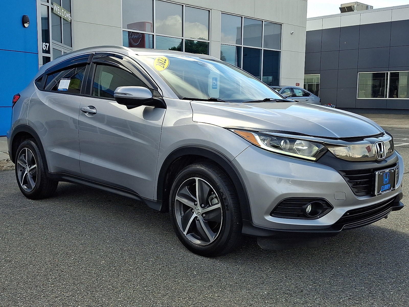 Used 2022 Honda HR-V EX image 3