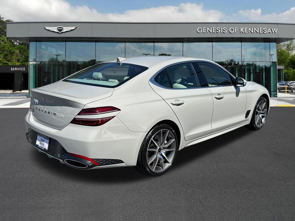 Used 2026 Genesis G70 2.5T RWD image 7