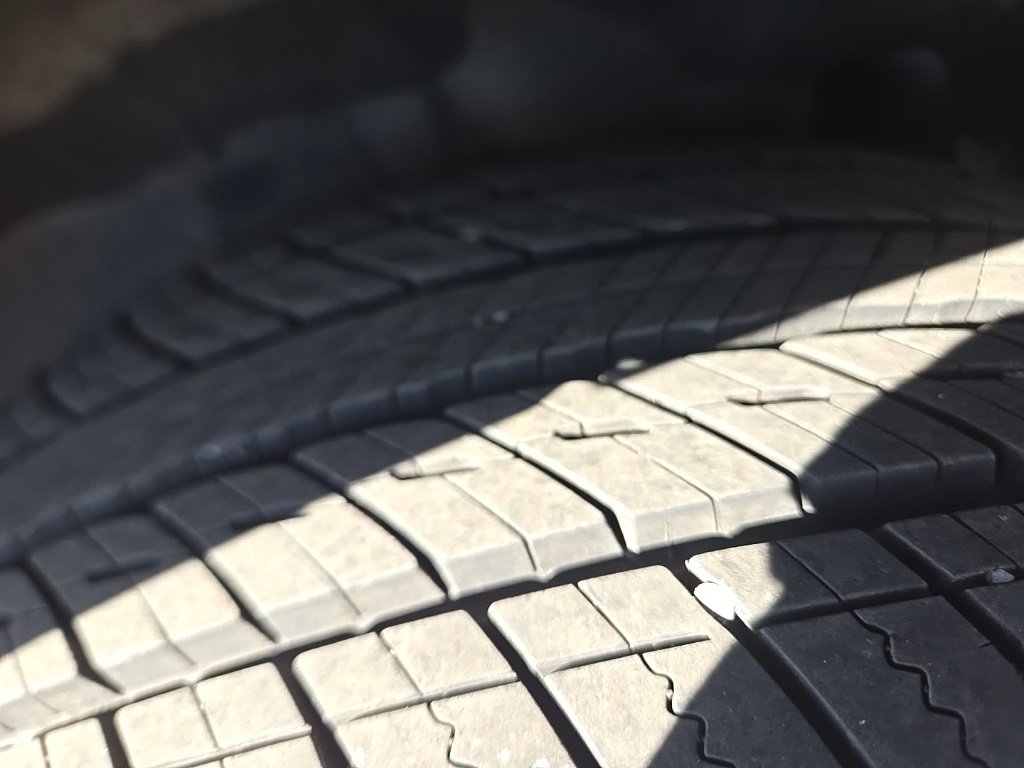 Used 2022 Nissan Pathfinder SV w/ SV Black Package image 37