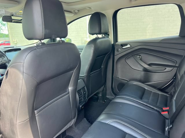 Used 2017 Ford Escape SE w/ SE Leather Comfort Package FWD image 30