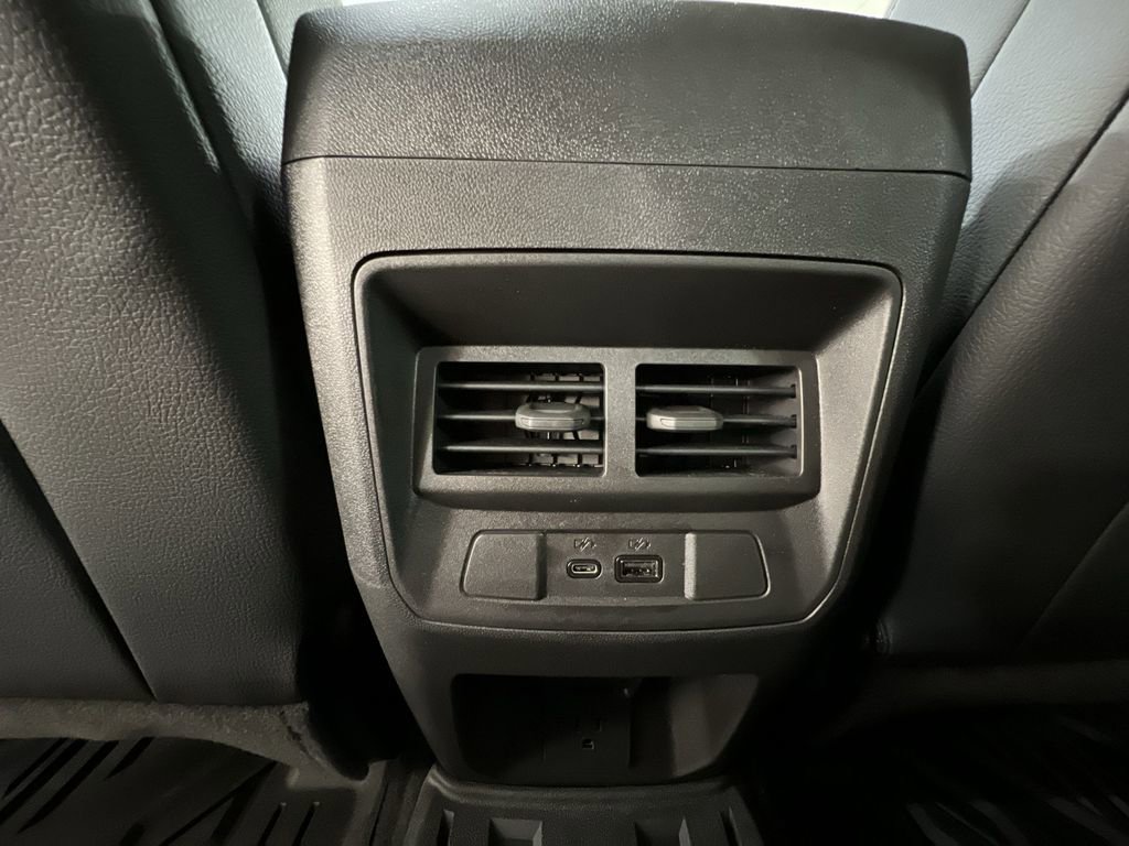 New 2025 GMC Canyon Denali w/ LPO, Denali Black Edition image 22