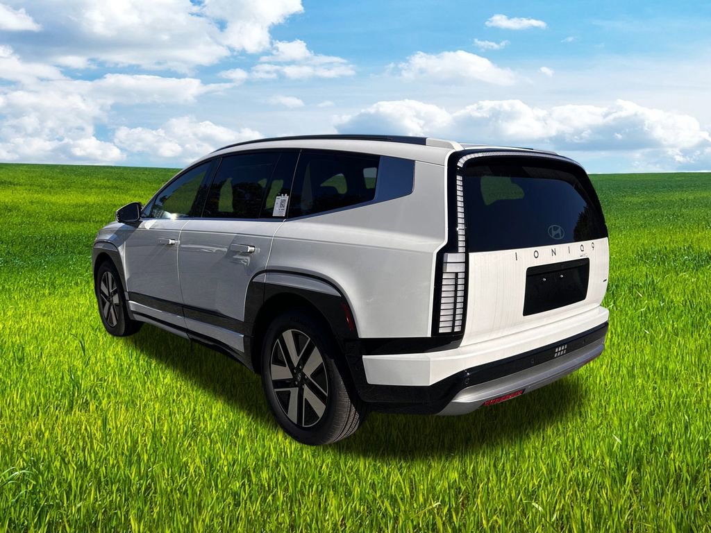 New 2026 Hyundai Ioniq 9 SEL image 3