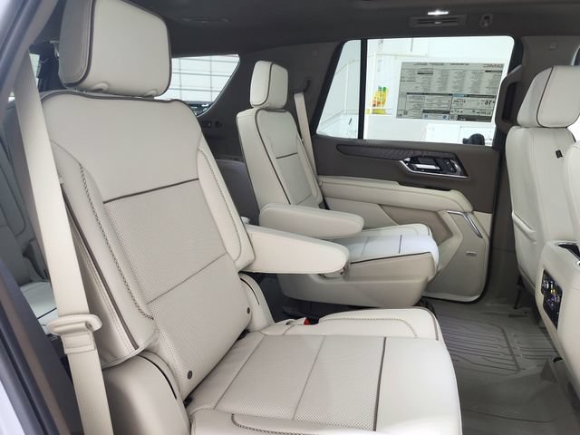 New 2026 GMC Yukon Denali w/ Sun & Power Step Package AWD/4WD image 43