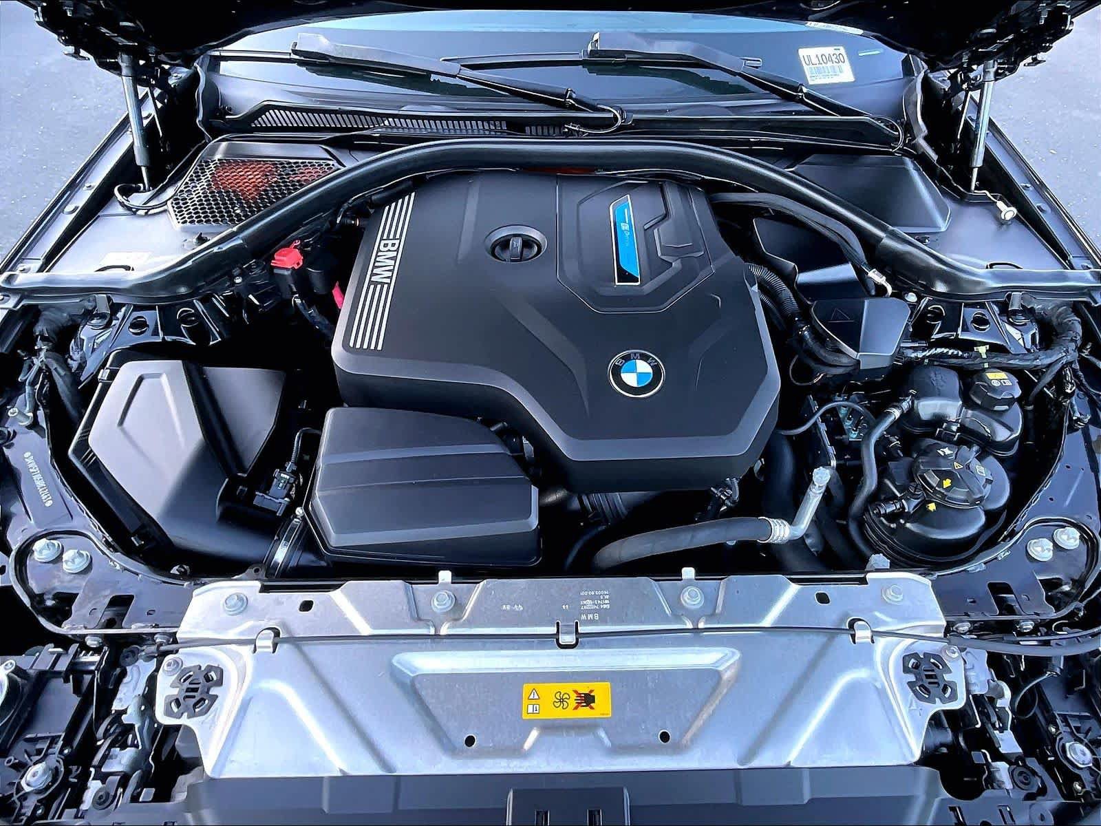 Used 2022 BMW 330e w/ M Sport Package RWD image 12
