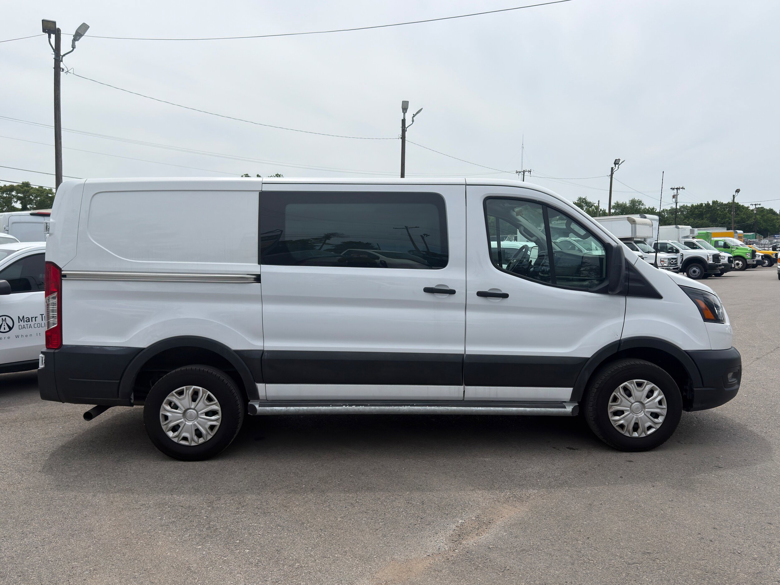 Certified 2024 Ford Transit 250 Low Roof w/ Exterior Upgrade Package RWD image 4