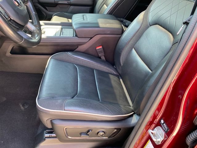 Used 2025 RAM 1500 Limited AWD/4WD image 17