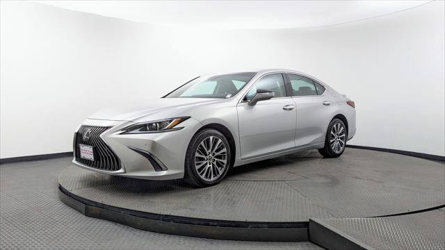 Used 2021 Lexus ES 250 w/ Premium Package AWD/4WD image 2
