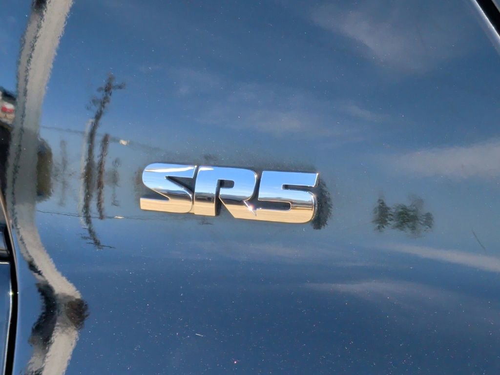 Used 2018 Toyota 4Runner SR5 Premium image 44