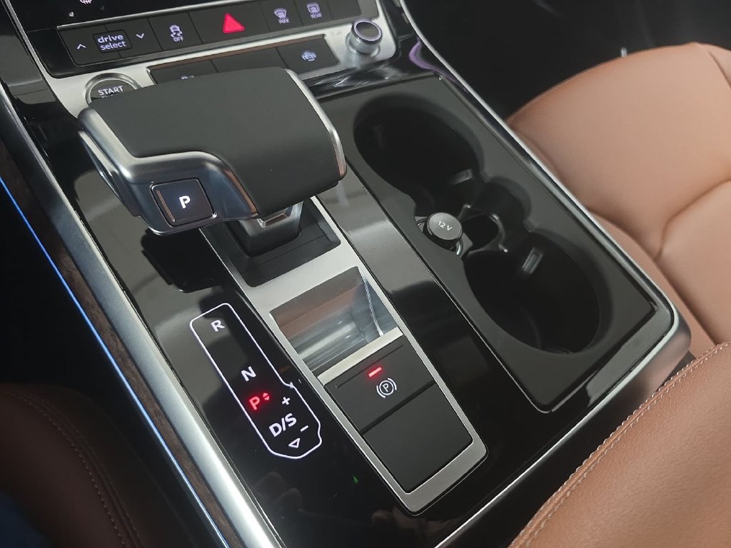 New 2026 Audi Q7 2.0T Premium AWD/4WD image 11