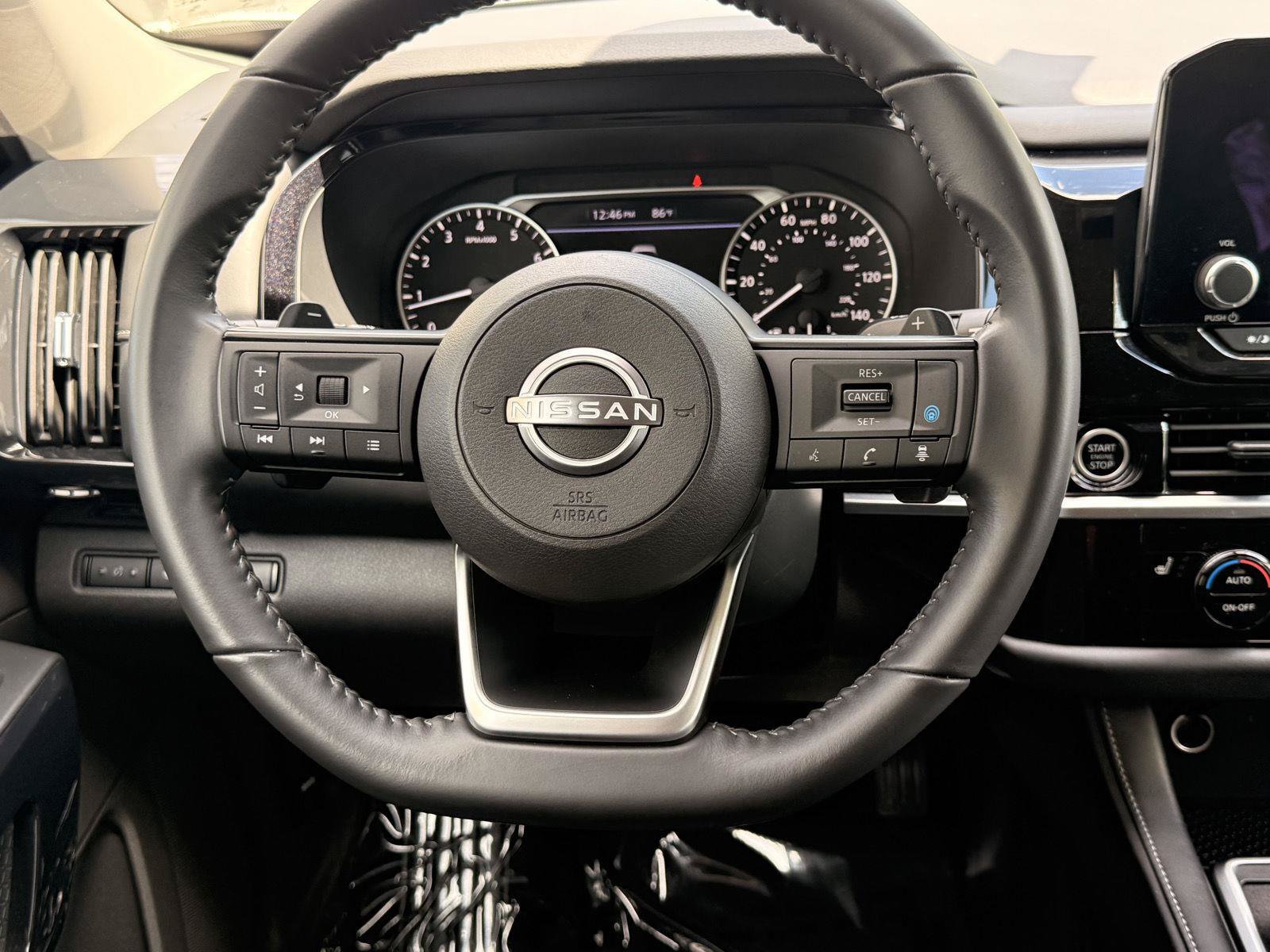 Used 2024 Nissan Pathfinder SV w/ SV Premium Package AWD/4WD image 26