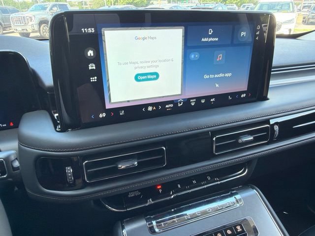 New 2026 Lincoln Aviator AWD image 17
