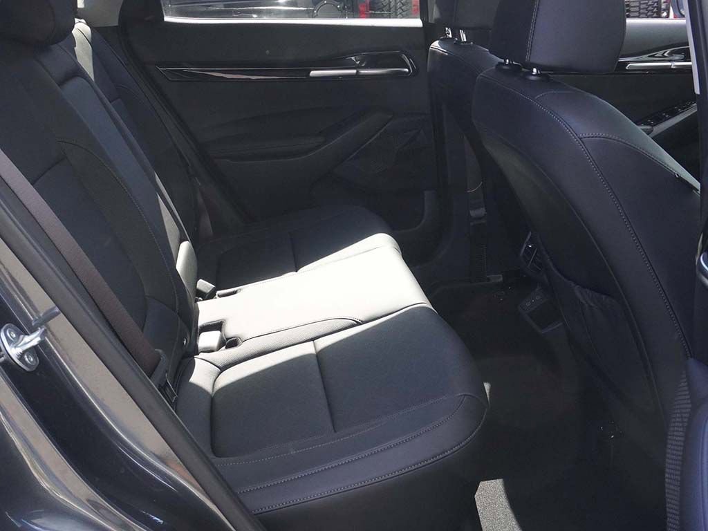 Used 2024 Kia Seltos EX AWD/4WD image 35
