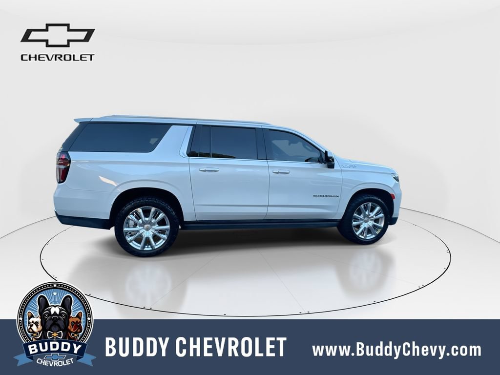 Used 2022 Chevrolet Suburban High Country w/ Premium Package AWD/4WD image 9