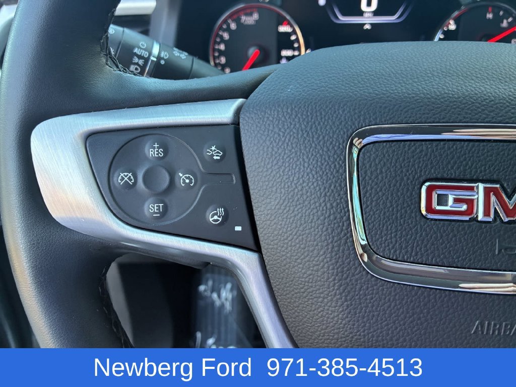 Used 2023 GMC Acadia SLT w/ Technology Package AWD/4WD image 20