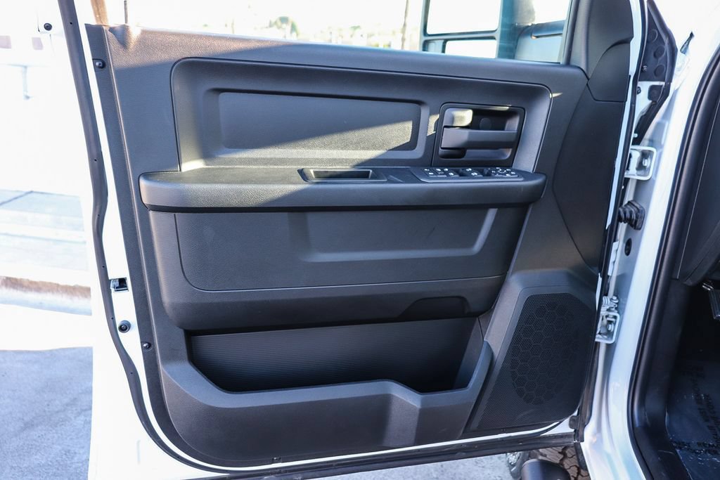 New 2026 RAM 2500 Tradesman AWD/4WD image 24