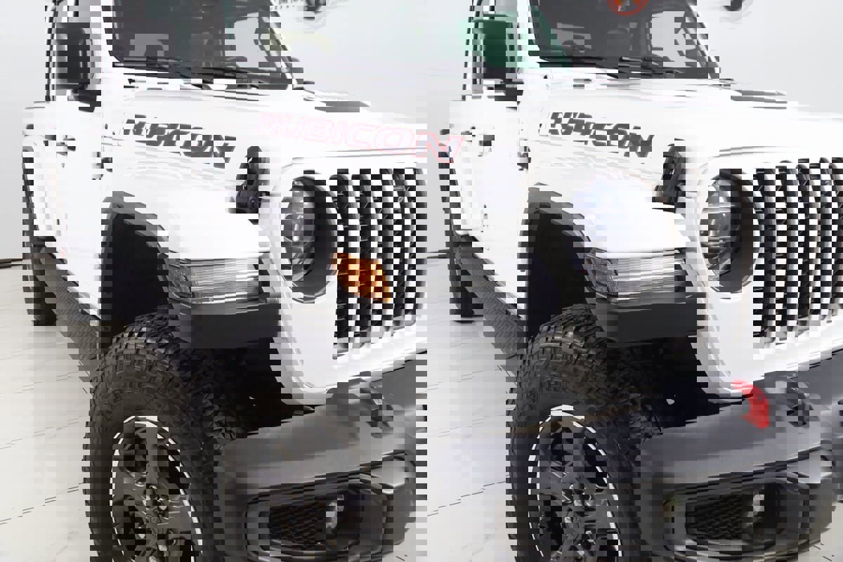 Used 2020 Jeep Gladiator Rubicon w/ Dual Top Group image 17